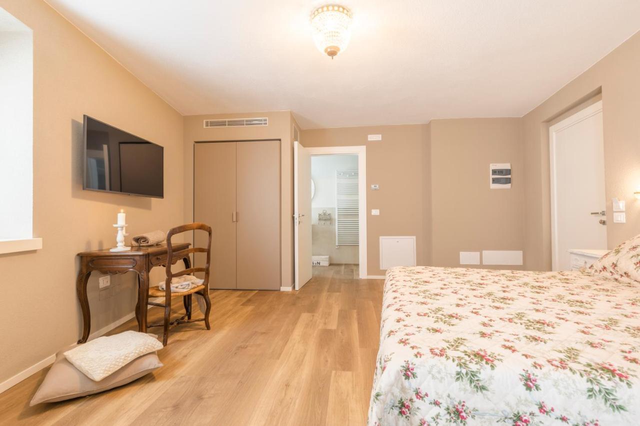 Il Cantuccio Sul Garda - Relais Di Charme Cavaion Veronese Exterior foto